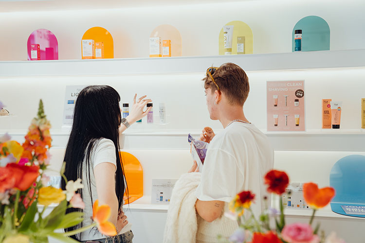 Beratung im Nø Cosmetics Store in Köln